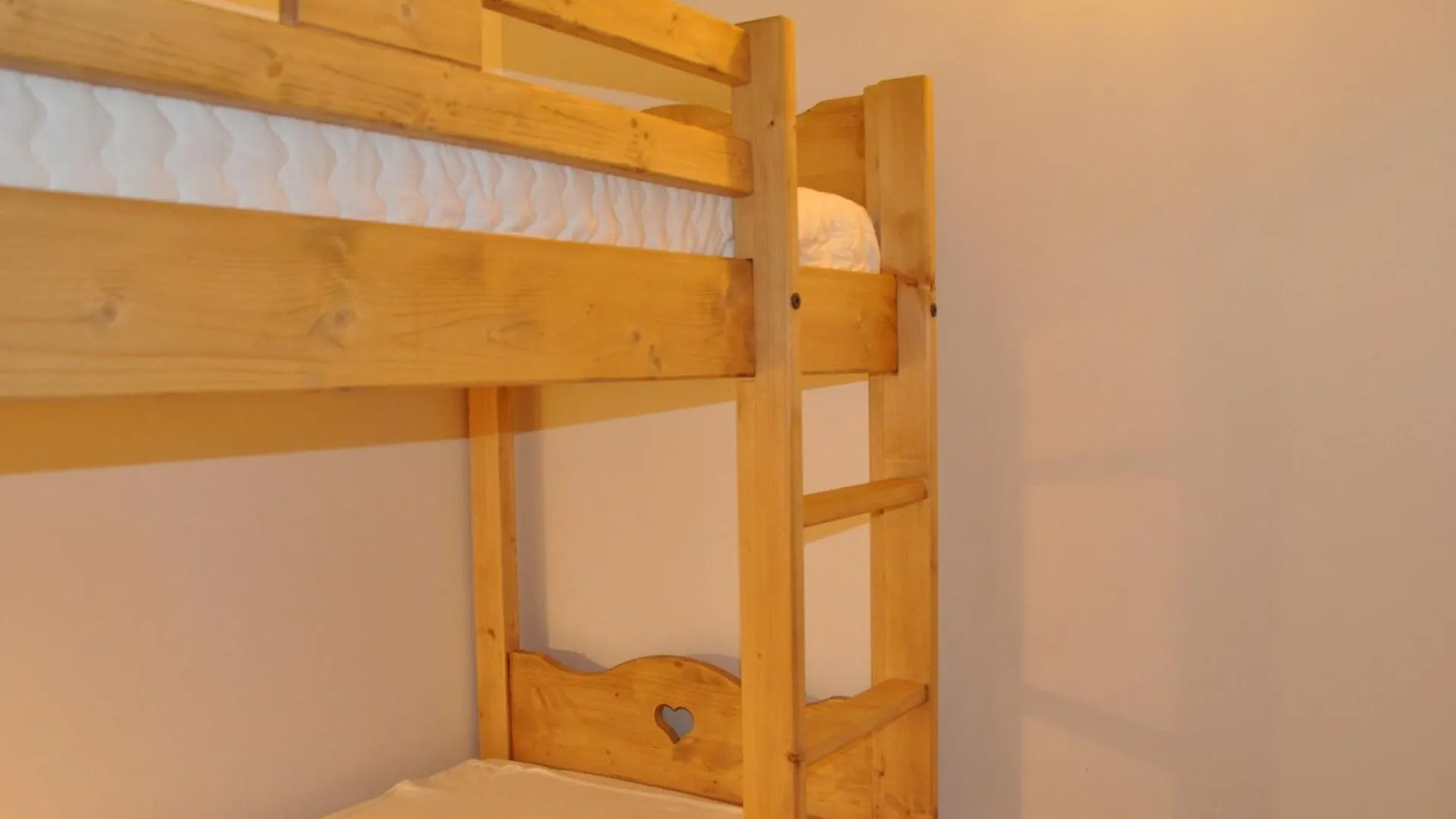 Apartment Alpina Lodge By Interhome Les Deux Alpes